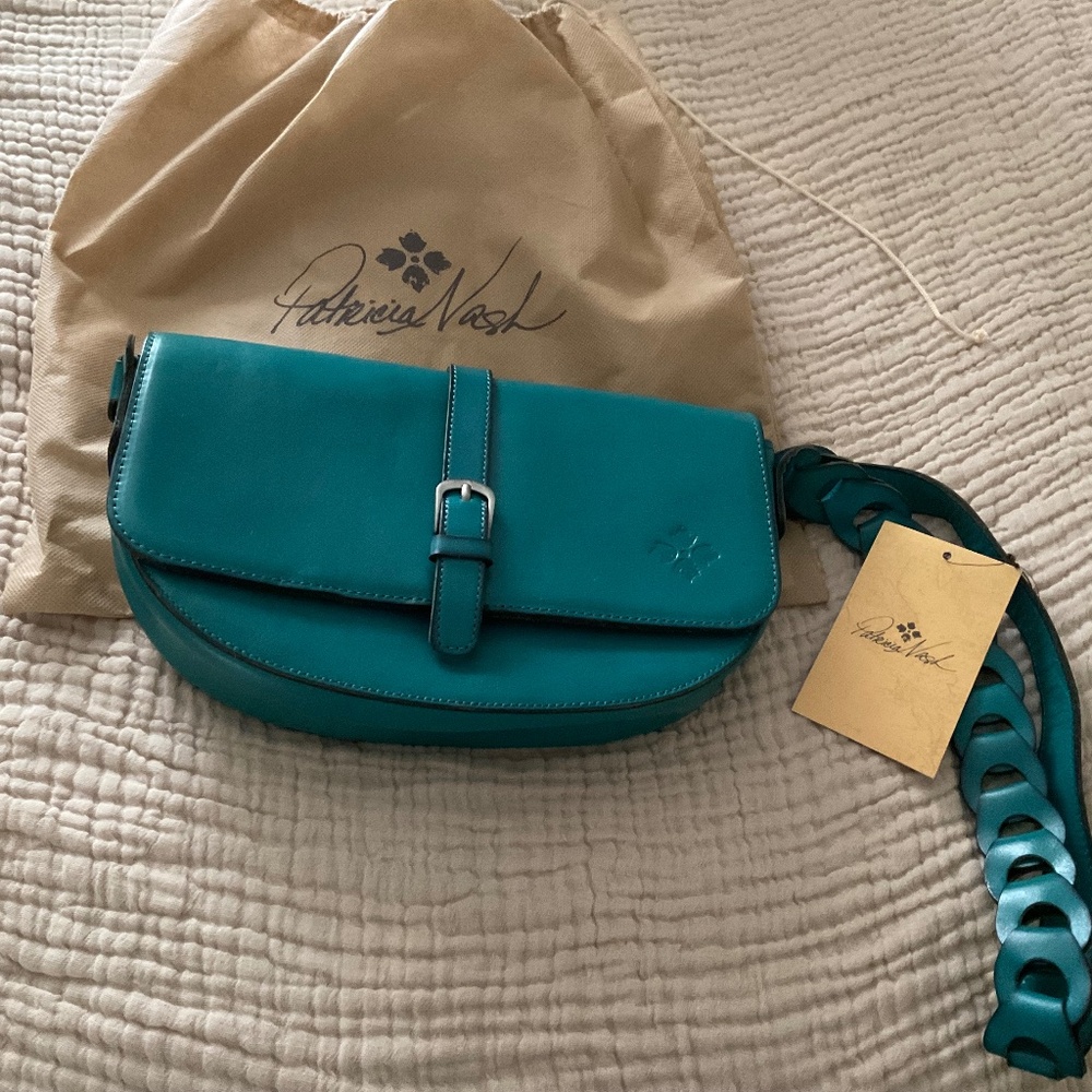 Patricia Nash Turquoise Leather Handbag